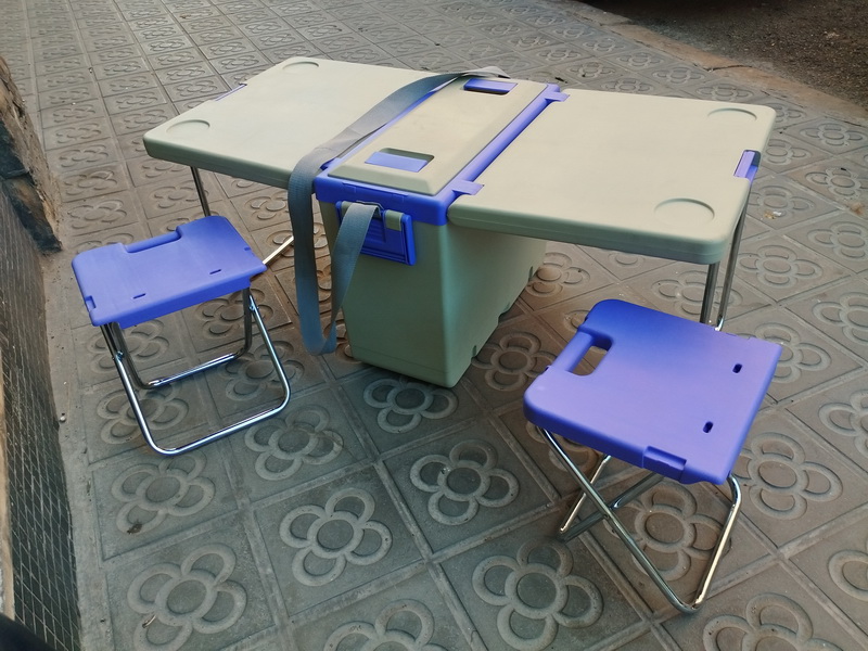 conjunto 1 mesa 2 taburetes camping plastico plegable portatil 27x22.5x24.5 39x29-93x48 1u